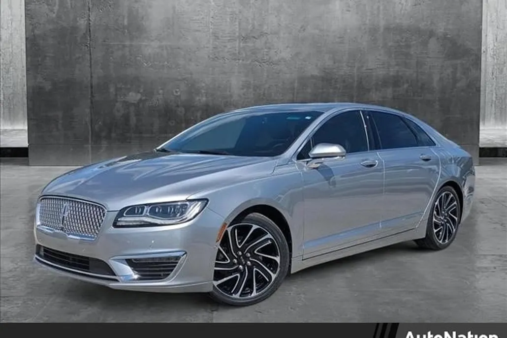 2020 Lincoln MKZ Hybrid Reserve photo 1