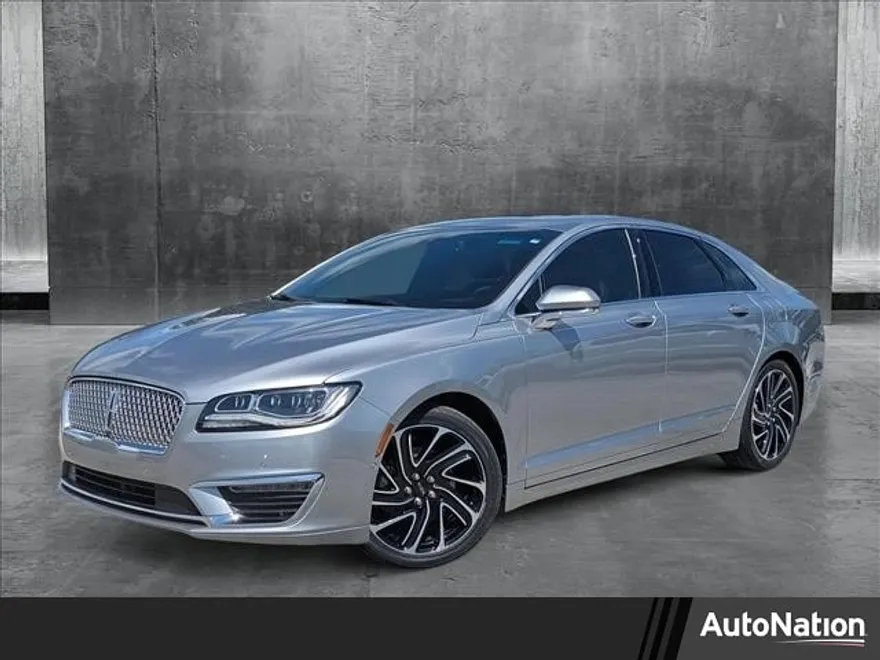 2020 Lincoln MKZ Hybrid Reserve photo 1