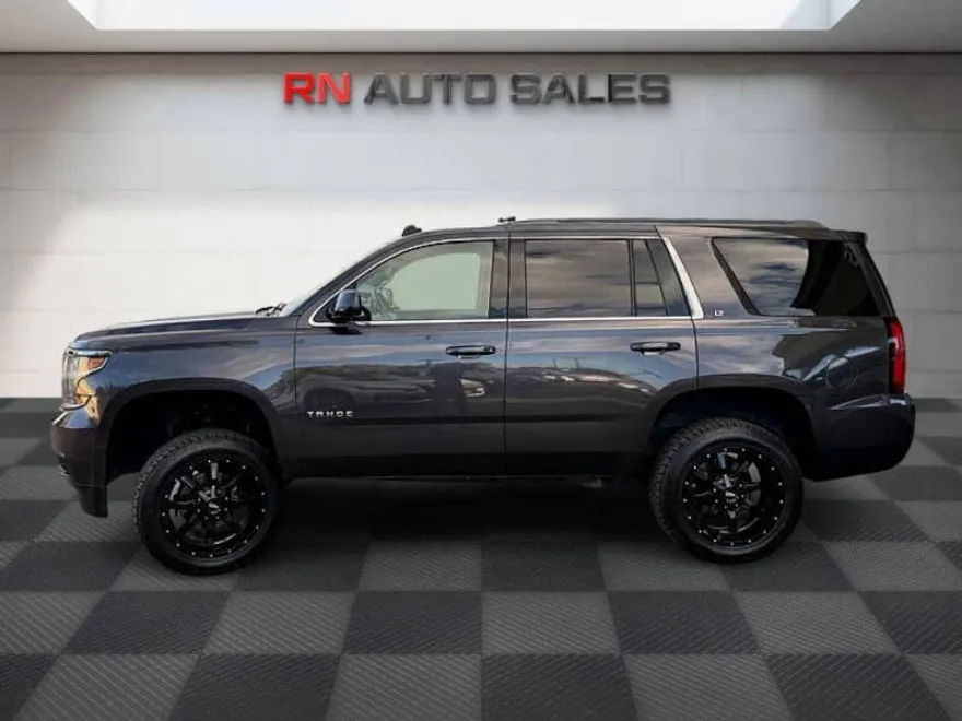2015 Chevrolet Tahoe LT photo 1