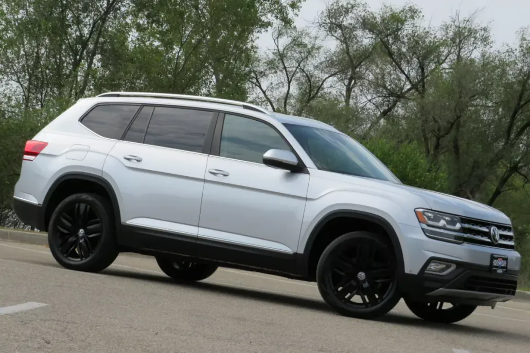 2018 Volkswagen Atlas V6 SEL photo 1
