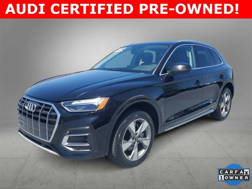 2023 Audi Q5 Premium photo 1