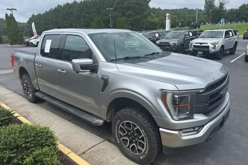 2021 Ford F-150 Lariat photo 1