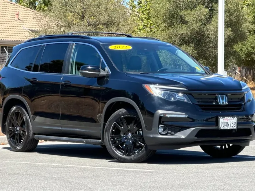 2022 Honda Pilot Special Edition photo 1