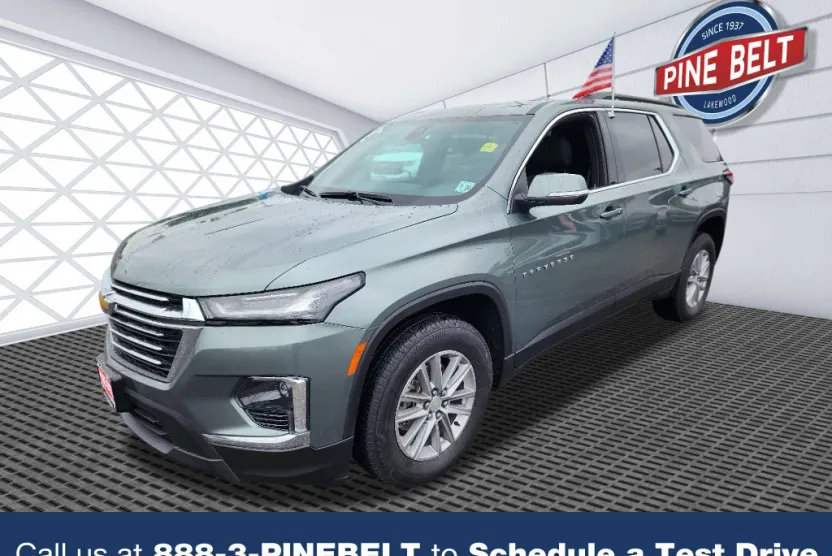 2023 Chevrolet Traverse Cloth photo 1