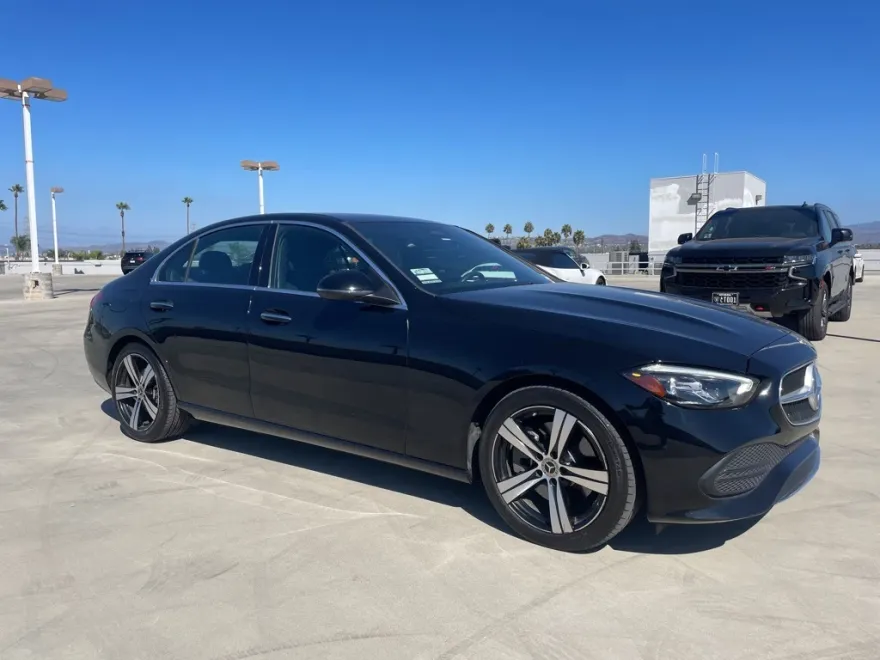 2022 Mercedes Benz C 300 photo 1