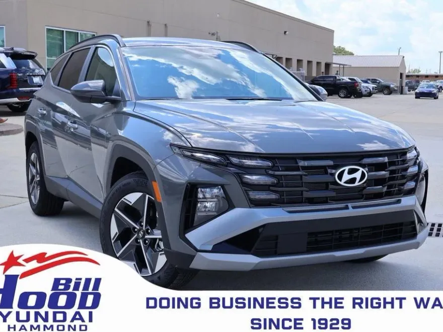 2025 Hyundai Tucson SEL photo 1