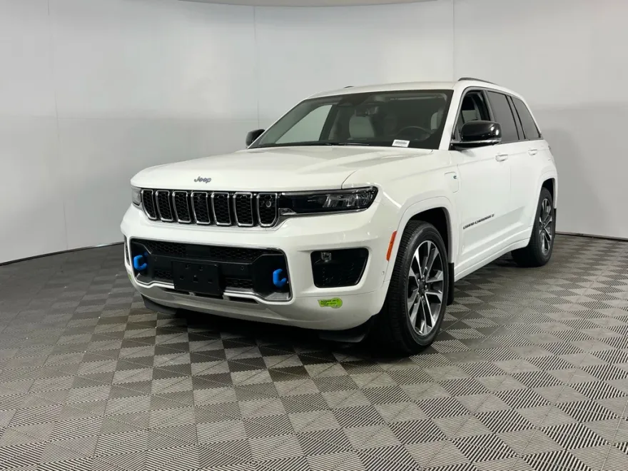2022 Jeep Grand Cherokee Overland 4xe photo 1