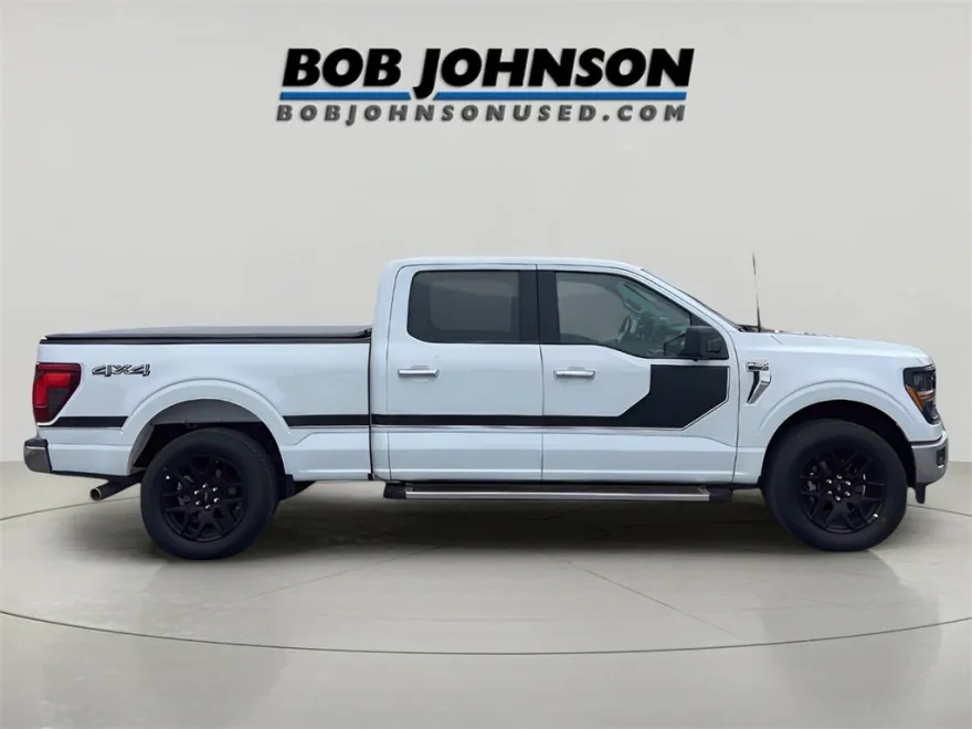 2024 Ford F-150 XLT photo 1