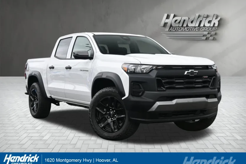 2025 Chevrolet Colorado Trail Boss photo 1