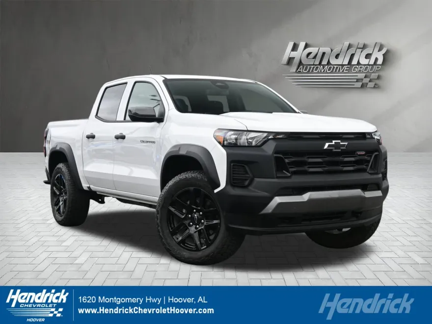 2025 Chevrolet Colorado Trail Boss photo 1
