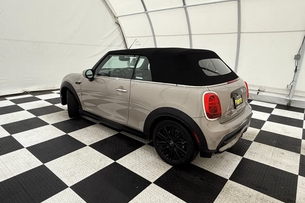 2024 Mini Cooper S Convertible photo 1