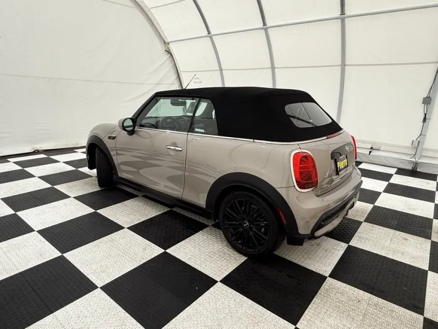 2024 Mini Cooper S Convertible photo 1