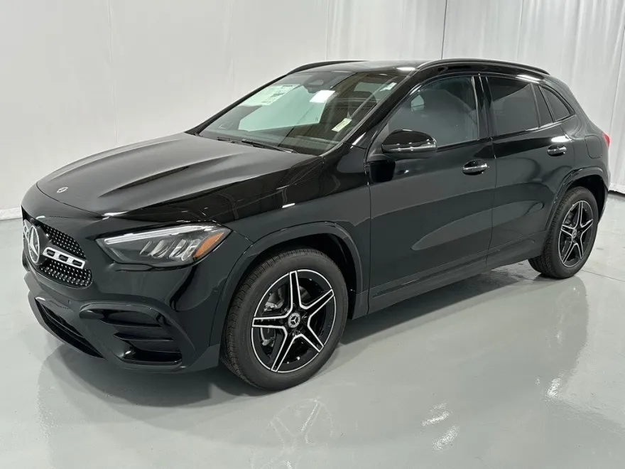 2025 Mercedes Benz GLA 250 4MATIC photo 1