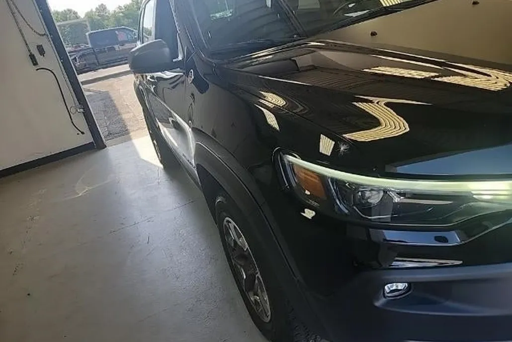 2021 Jeep Cherokee Trailhawk photo 1