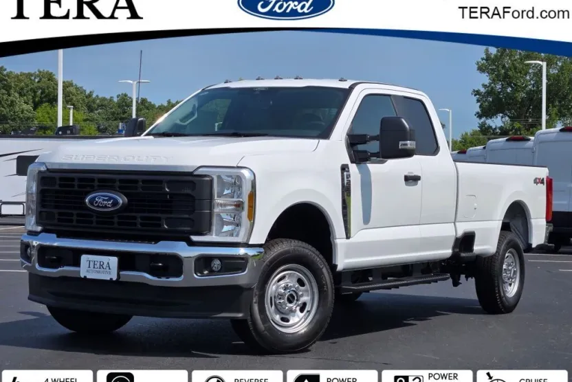 2025 Ford F-250 XL photo 1