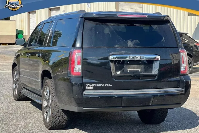 2019 Gmc Yukon XL Denali photo 1