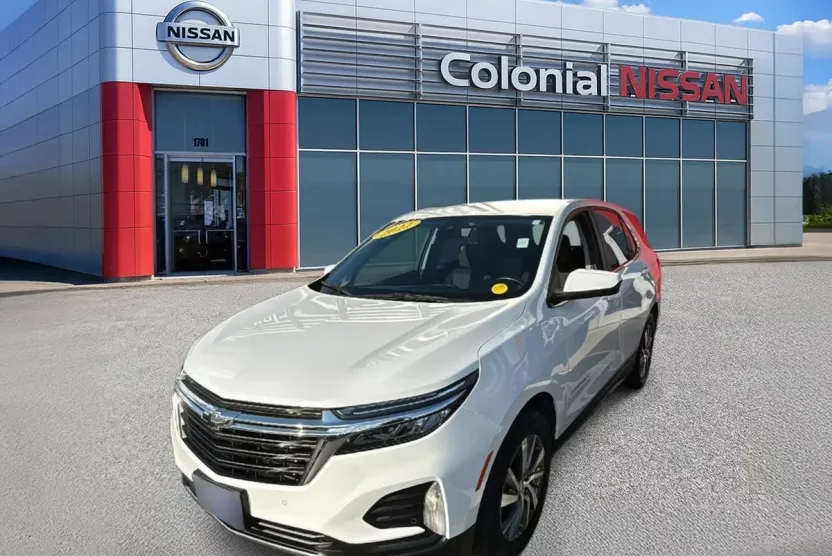 2022 Chevrolet Equinox LT photo 1