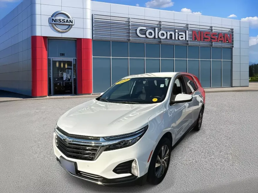 2022 Chevrolet Equinox LT photo 1