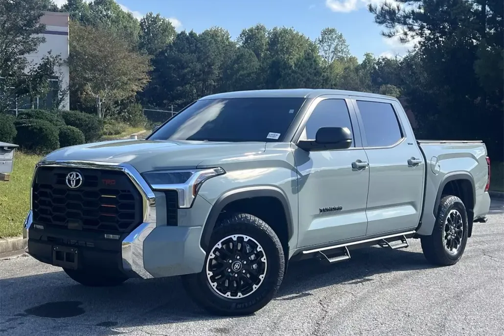 2025 Toyota Tundra SR5 photo 1