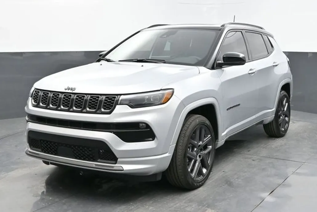 2025 Jeep Compass Limited photo 1