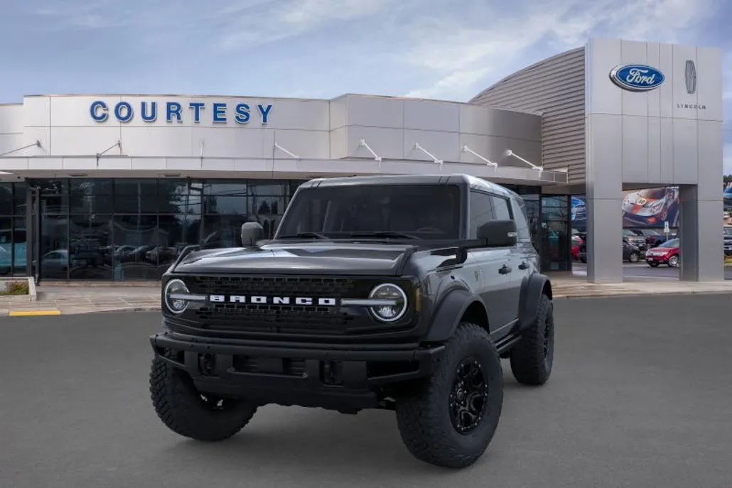 2025 Ford Bronco Badlands photo 1