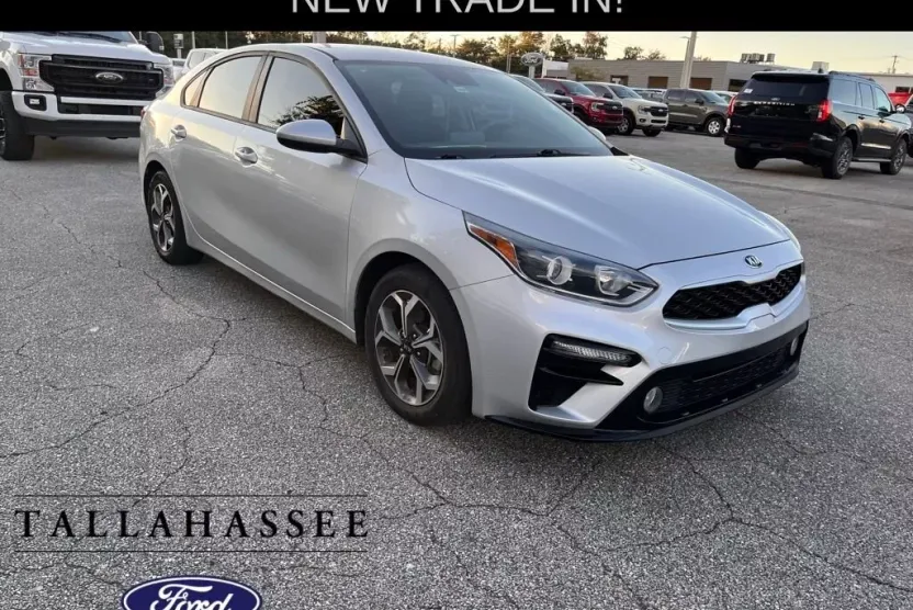 2020 Kia Forte LXS photo 1
