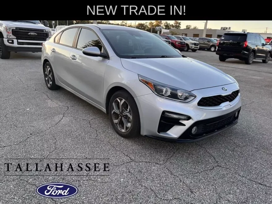 2020 Kia Forte LXS photo 1