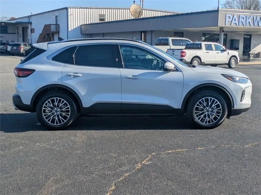 2025 Ford Escape Plug-In Hybrid Base photo 1