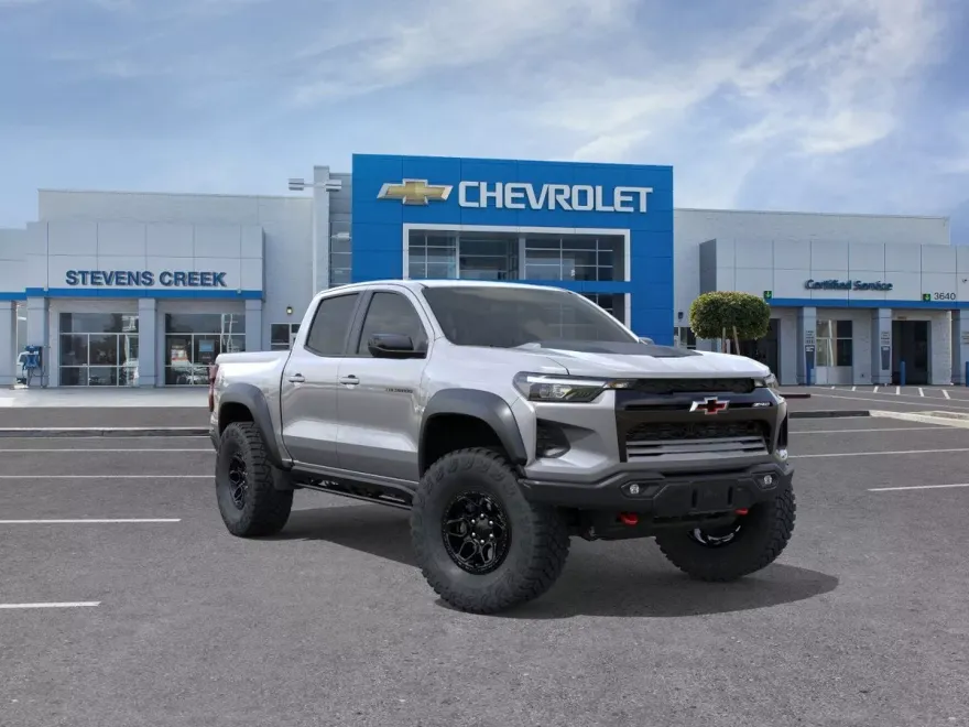 2025 Chevrolet Colorado ZR2 photo 1