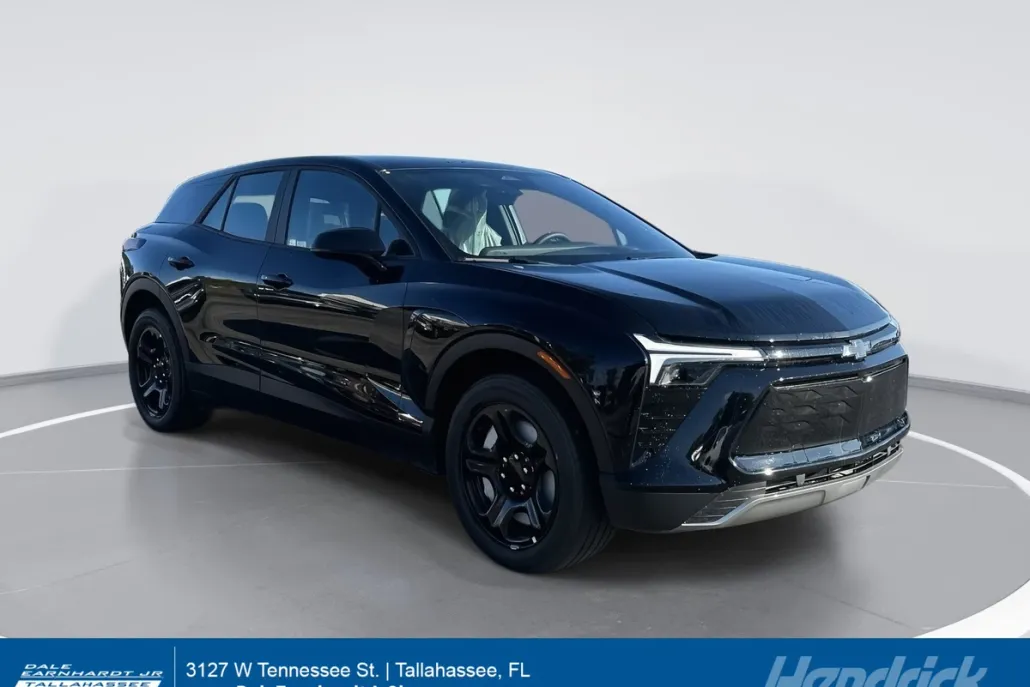 2024 Chevrolet Blazer EV photo 1