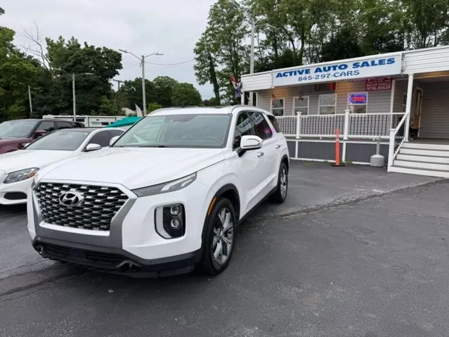 2020 Hyundai Palisade SEL photo 1
