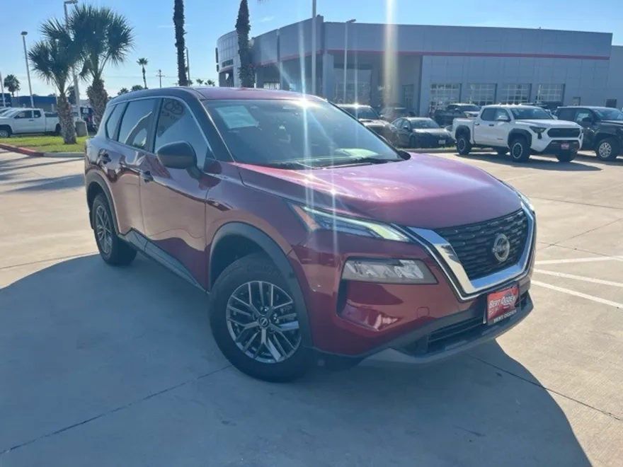 2023 Nissan Rogue S photo 1