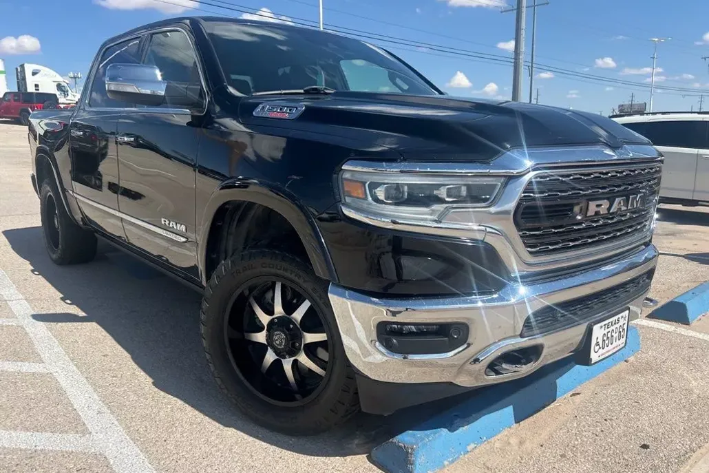 2021 Ram 1500 Limited photo 1