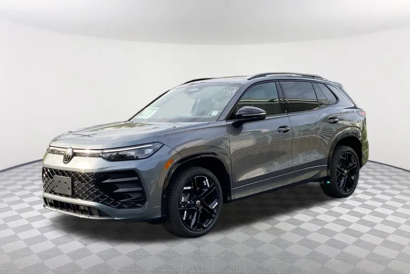 2025 Volkswagen Tiguan SE R-Line Black photo 1