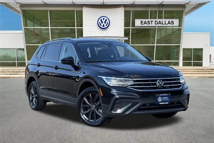 2024 Volkswagen Tiguan SE Wolfsburg Edition photo 1