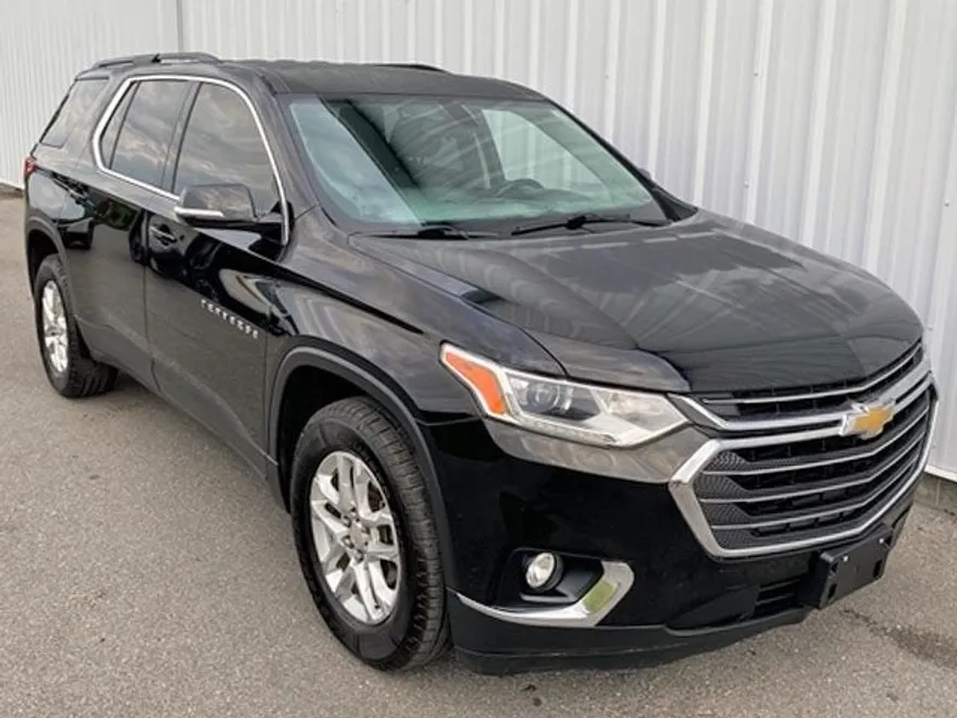 2019 Chevrolet Traverse Cloth 1LT photo 1