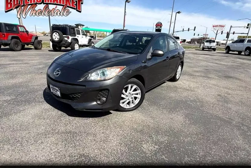 2012 Mazda Mazda3 Touring photo 1