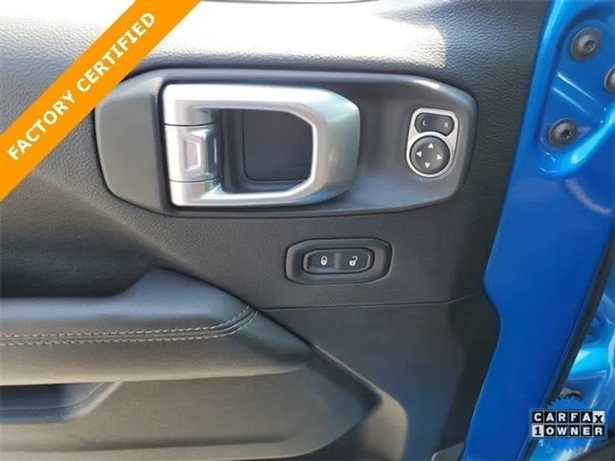 2022 Jeep Wrangler Unlimited Rubicon photo 10