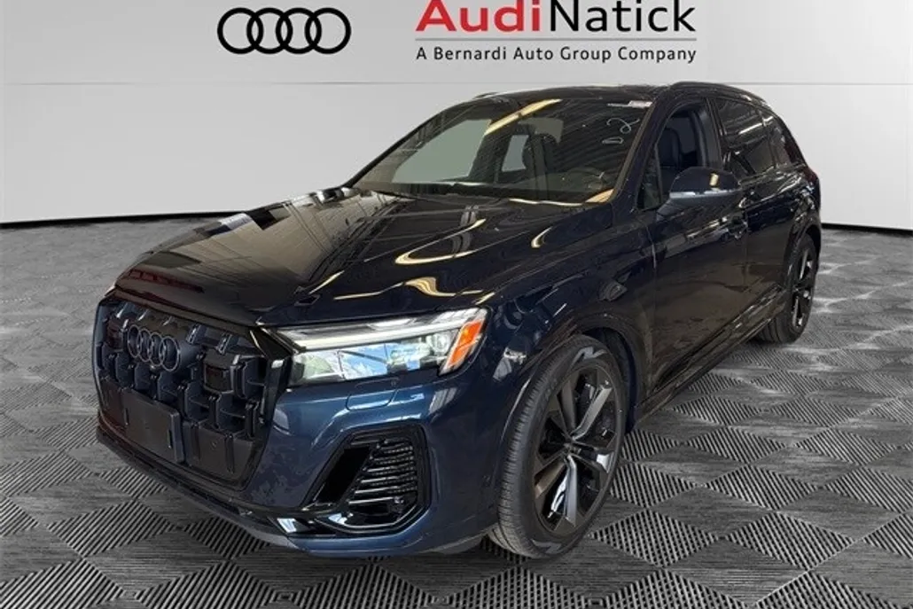 2025 Audi Q7 55 Premium Plus photo 1