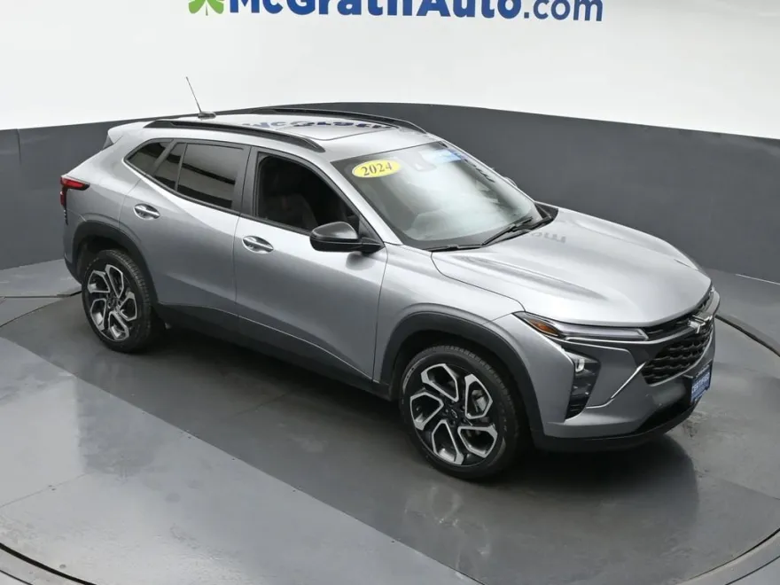 2024 Chevrolet Trax photo 1
