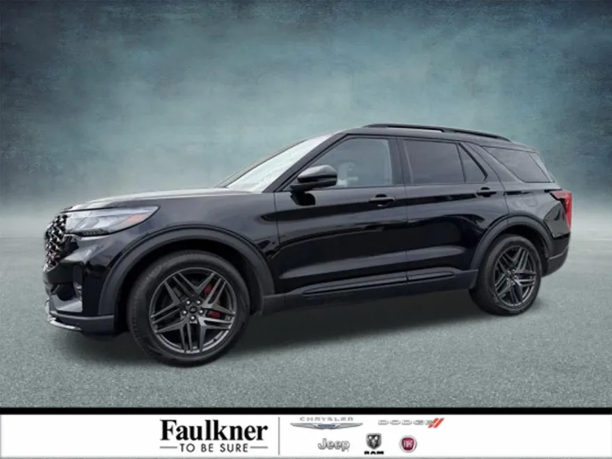2025 Ford Explorer ST photo 1