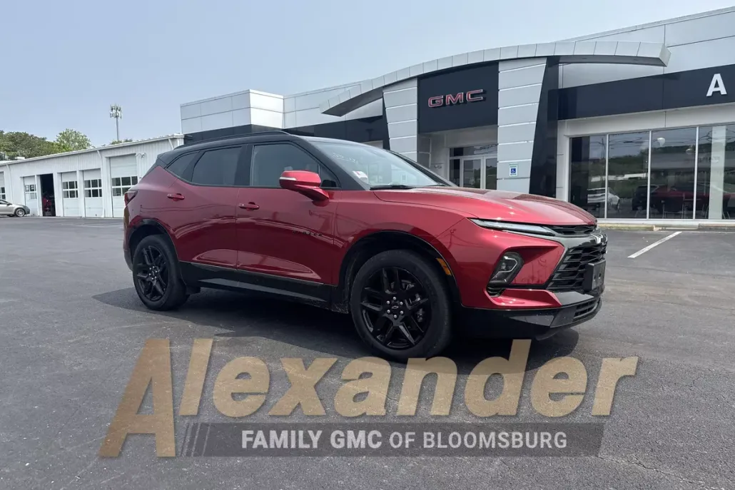 2023 Chevrolet Blazer RS photo 1