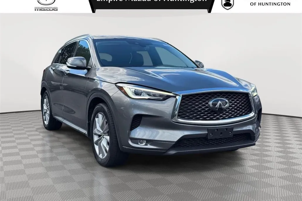 2021 Infiniti QX50 Luxe AWD photo 1