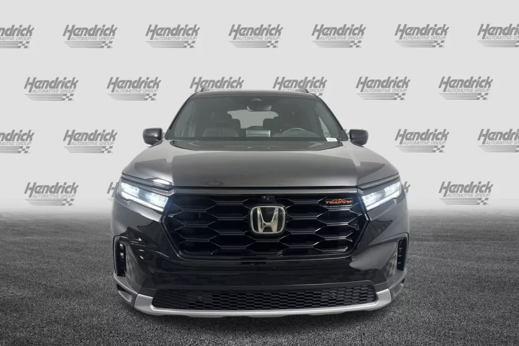 2025 Honda Pilot TrailSport photo 1