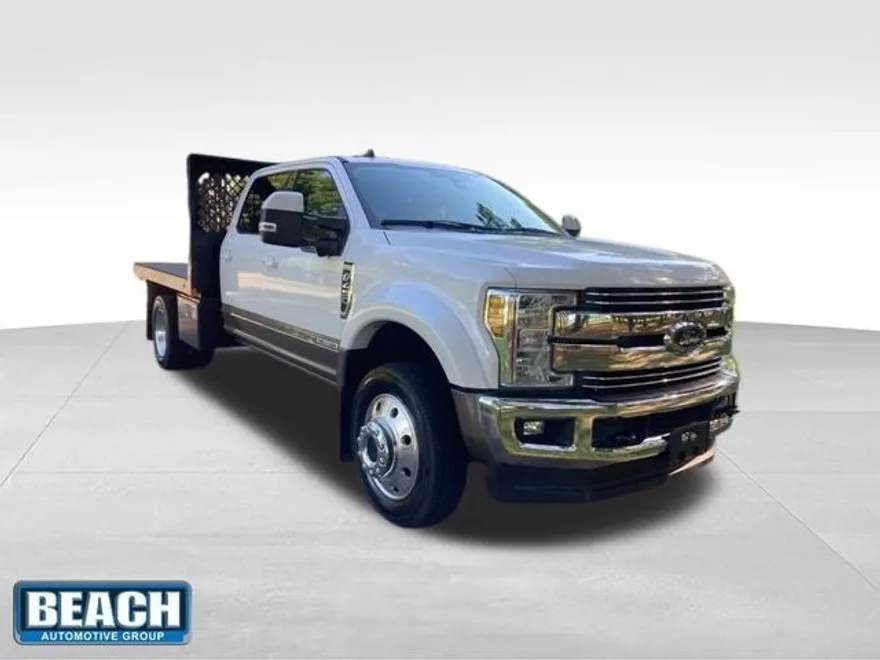 2019 Ford F-450 Lariat photo 1