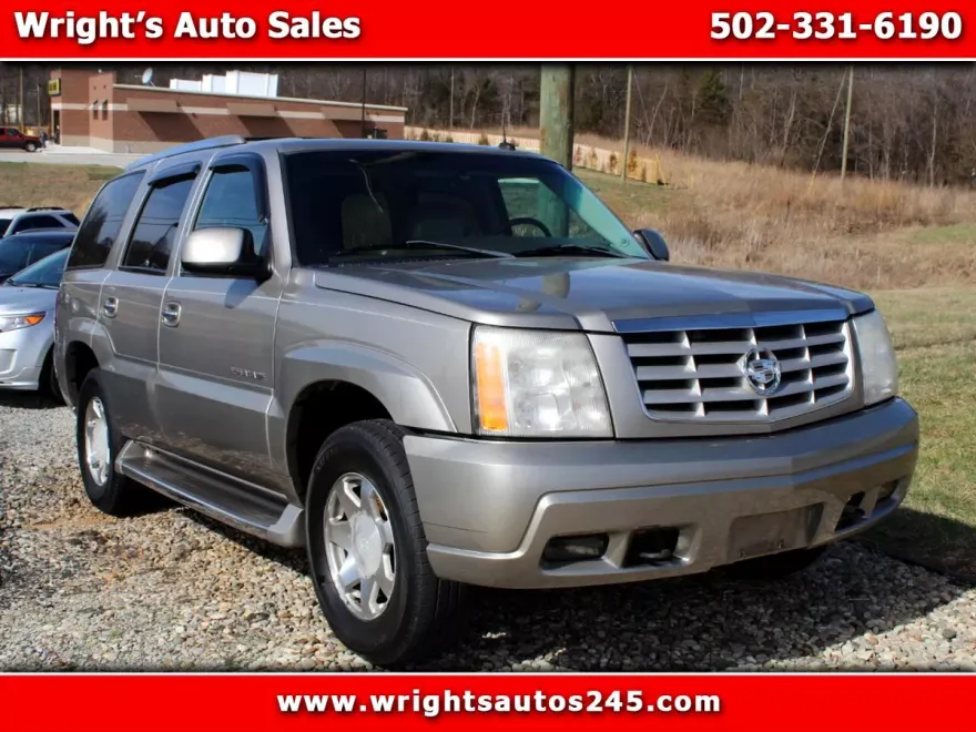 2002 Cadillac Escalade Luxury photo 1