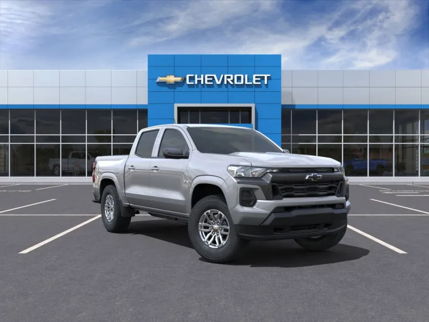2025 Chevrolet Colorado Work Truck LT photo 1
