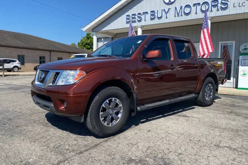 2016 Nissan Frontier PRO-4X photo 1