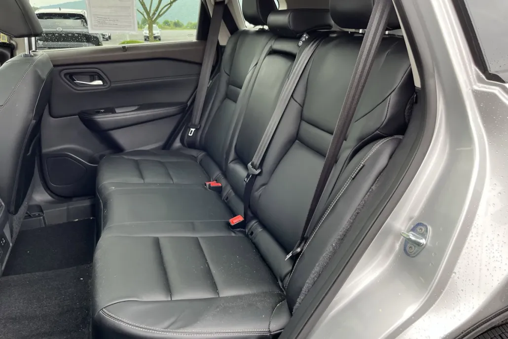 2022 Nissan Rogue AWD SL photo 1