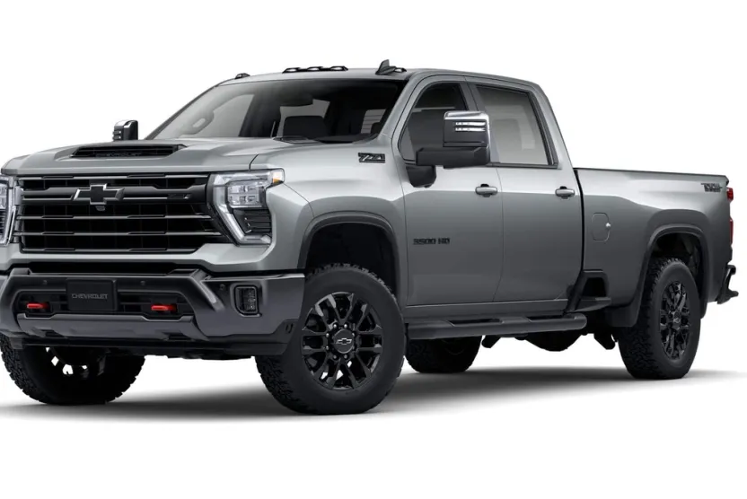 2025 Chevrolet Silverado 3500HD LT photo 1